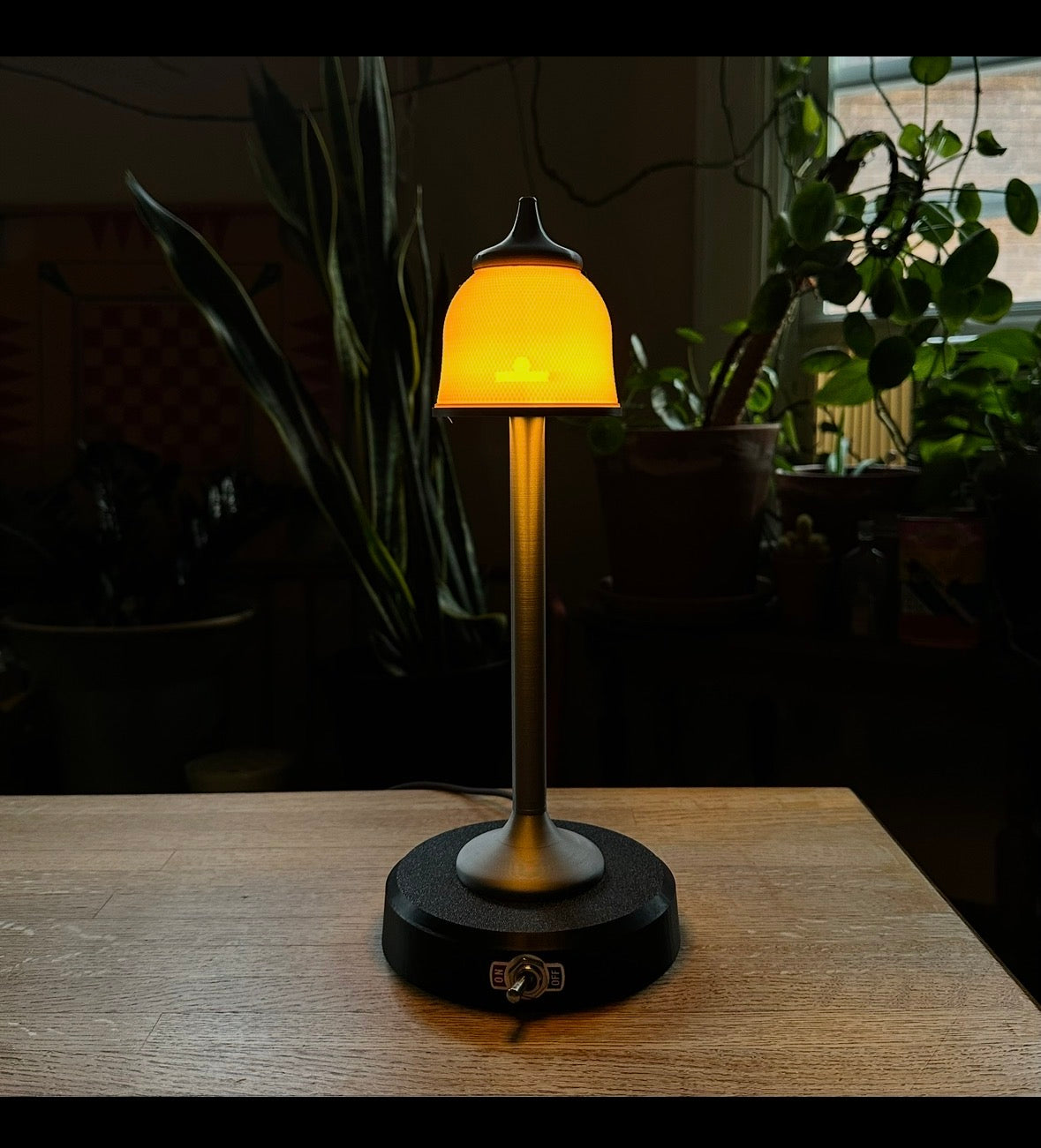 Cincinnati Turtle Lamp 1/4 Scale Desk Lamp